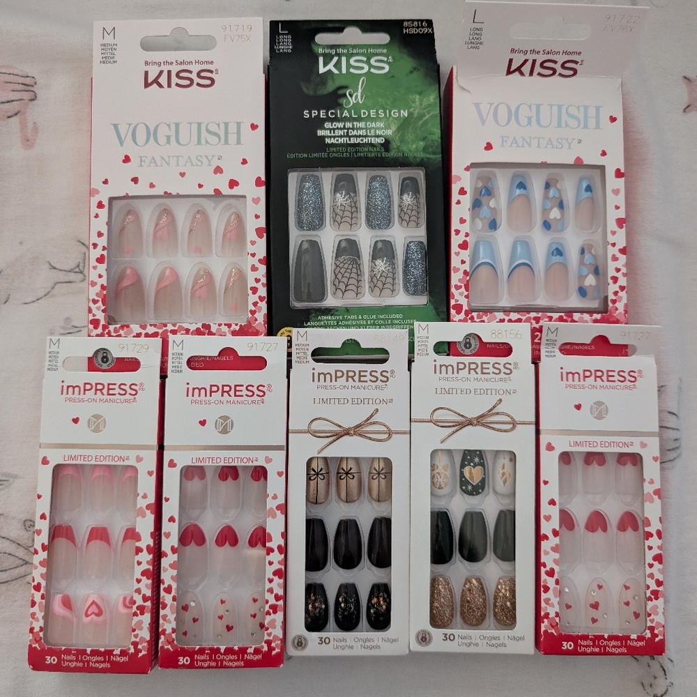 NIB Kiss Nails Lot Of 8